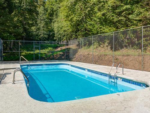 Barenberg Cabin - Secluded Unobstructed Panoramic Smoky Mountains View With Two Master Suites, Loft Game Room, And Hot Tub Gatlinburg Kültér fotó